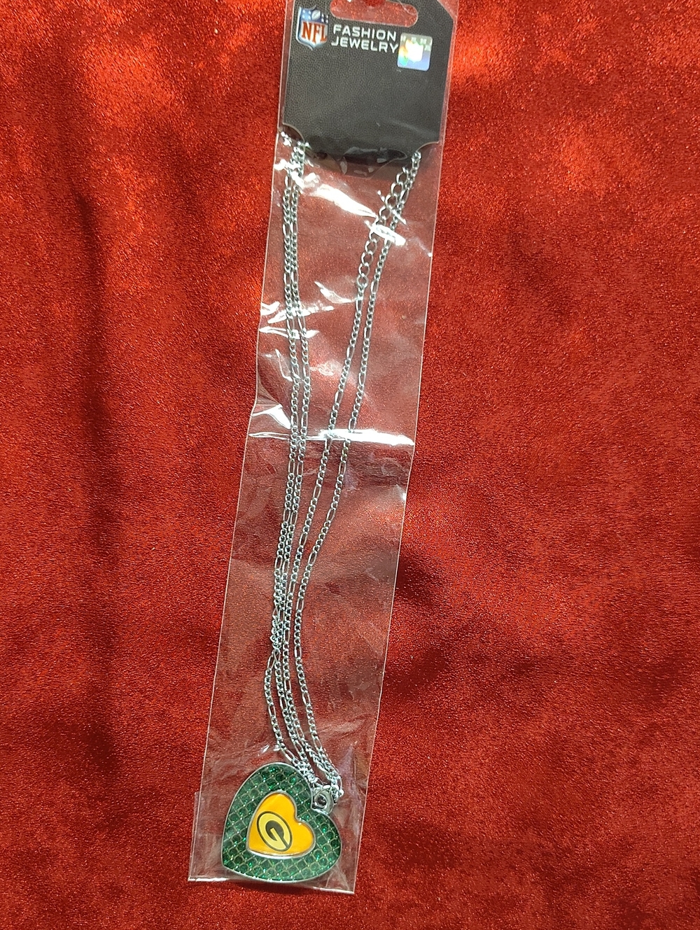NFL Heart Pendant Necklace in Green and Yellow
